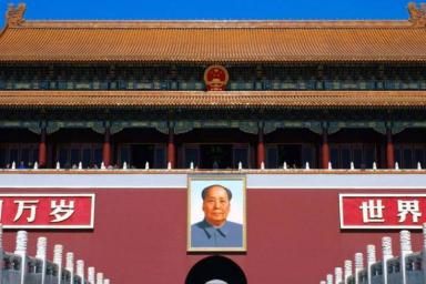 毛主席像值多少钱（已挂天安门上72年的毛主席像）