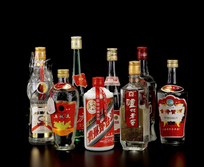茅台镇迎宾酒52度价格（茅台1499算正常）
