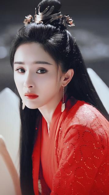 杨幂三生三世赚多少钱（33岁杨幂身家约45亿）