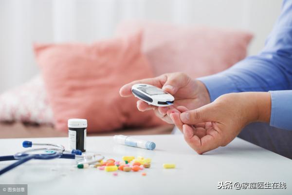 眼底出血激光手术价格（糖友眼底出血怎么回事）