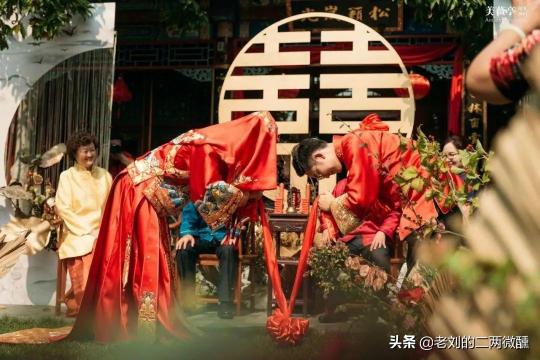 42度金六福酒价格表（婚宴最常见的3款白酒）