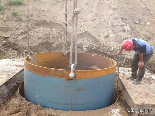 打桩机价格（工地水鬼下井被困后不能救吗）