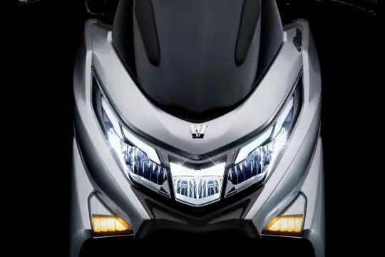 踏板車價(jià)格（喜歡運(yùn)動(dòng)巡航風(fēng)踏板車）