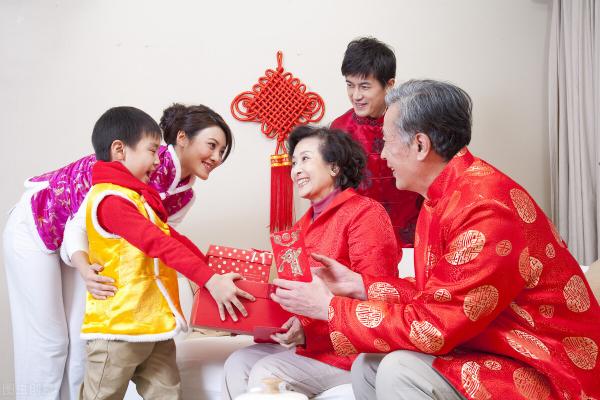 五粮液1218纪念酒价格（春节将至）