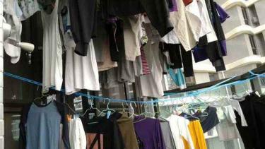 室内晾衣架图片及价格（一时买一时爽的女人们衣服装不下了吧）