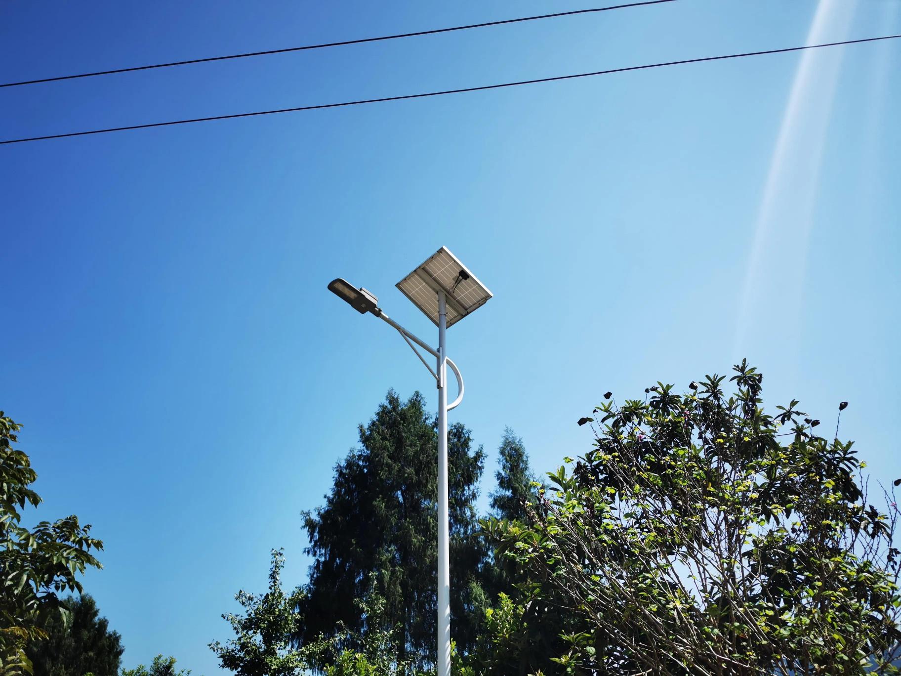太阳能路灯价格一般多少钱一个（把50瓦夸大到8000瓦）