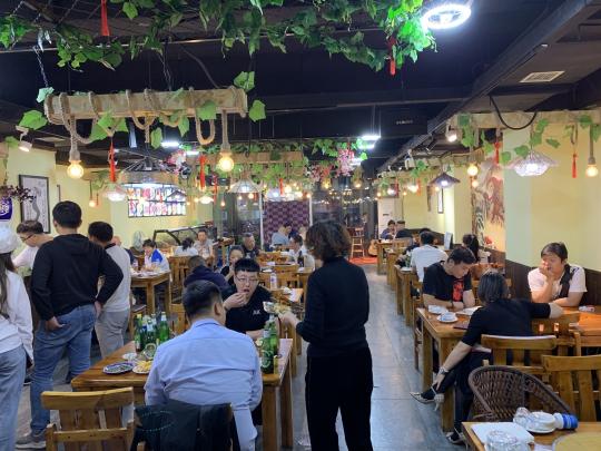 長春溫度鐵板燒價格（88元6道菜一堆烤串）