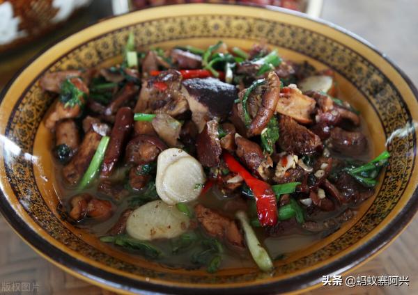 野生红菌图片及价格（云南这20种有毒的野生菌）