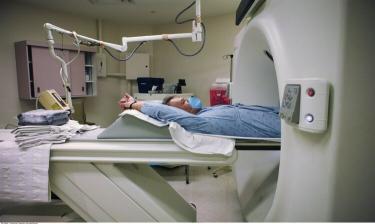 去医院做脑部ct多少钱（做一次CT）