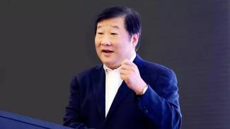 欧曼臣充电宝价格表（谭旭光曲线逆袭）