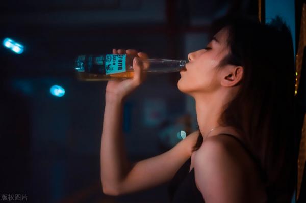 离婚打官司的要多少钱（请律师要多少钱）