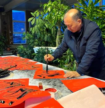 刘建武书法拍卖价格（军旅书法家刘建武创作虎年春联赞盛世送祝福）