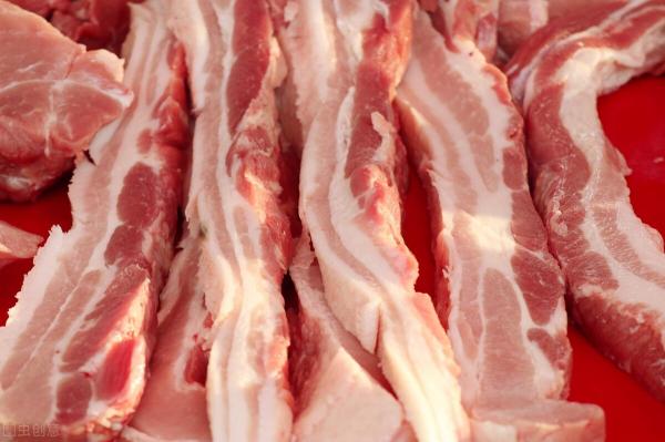 大量批发 价格（国产猪肉不足12元）
