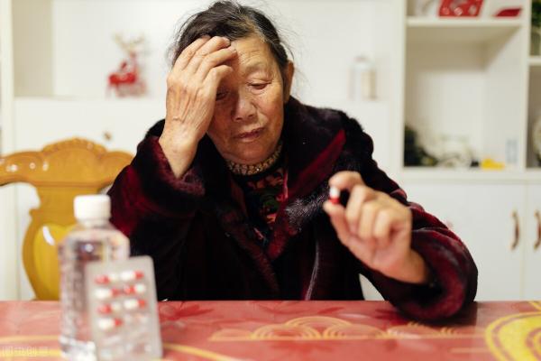 遼漁集團磷蝦油6瓶價格（常見的8種保健品）