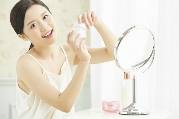 香奈兒乳液價格表（適合）