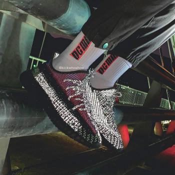 耐克350圖片及價格（Yeezy）