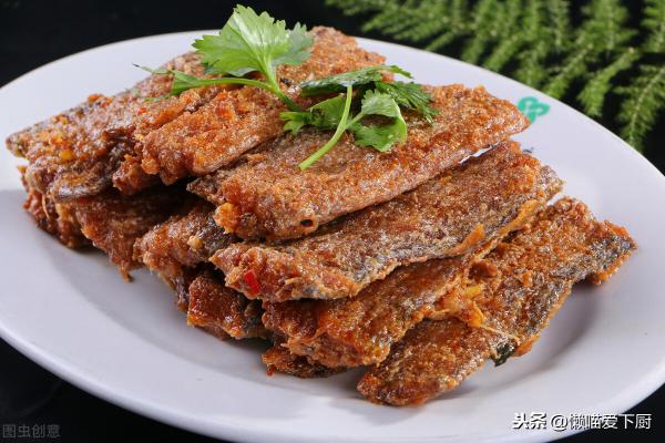 带鱼段多少钱一斤（超市里的成段冻带鱼）