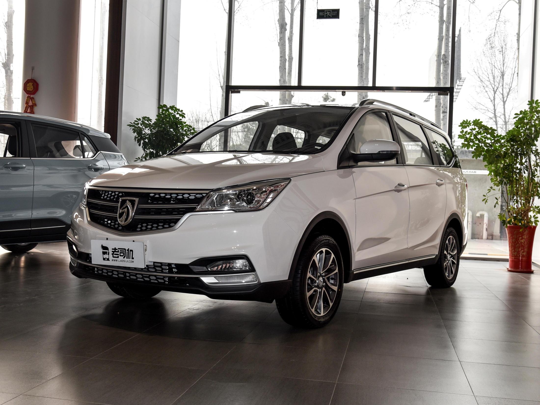 7座宝骏730多少钱一辆（7座MPV）