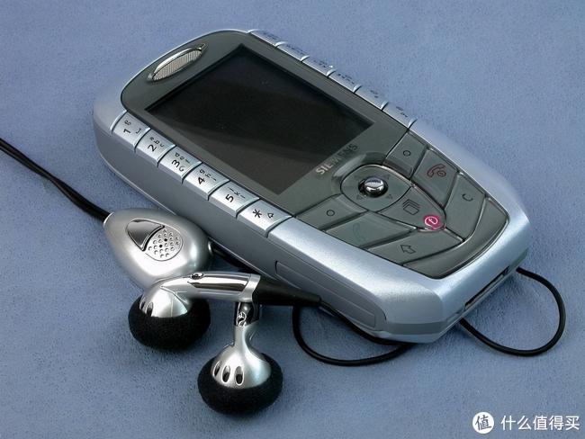 三星i9300回收价格（我觉得这些手机很丑）
