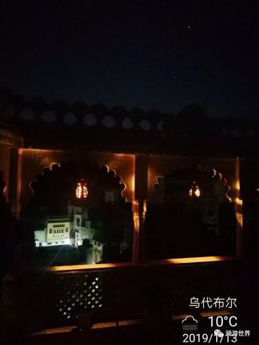 阿育吠陀印度神油价格（﻿欠你一万个我爱你）