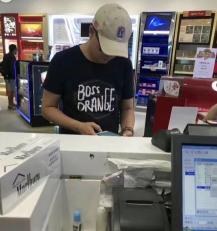 香港免税店芙蓉王价格（身价上亿的明星们都抽多少钱的烟）