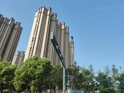 一个人多少钱（一个家庭拥有多少钱算富裕）
