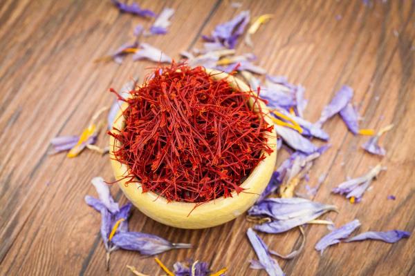 1克藏红花多少钱（红色金子）
