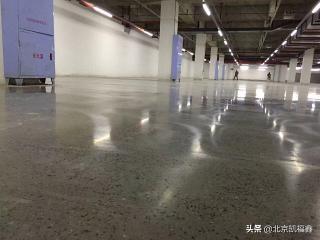 固化地坪多少钱一平米（混凝土密封固化剂价格知多少）