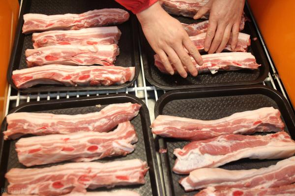 猪肉排骨多少钱一斤（20元的五花肉）