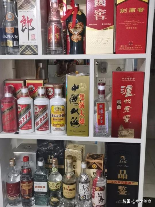 酱香经典酒多少钱一瓶（4款适合中年人喝的酱香酒）