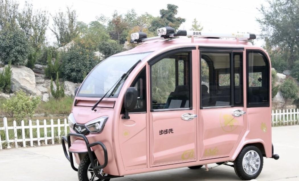 五块电瓶60伏多少钱（2款带空调的电动三轮篷车）