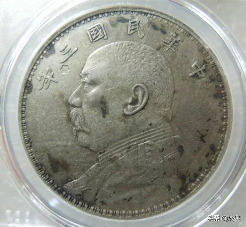 真银元多少钱一枚（真银假币只要100元一枚）