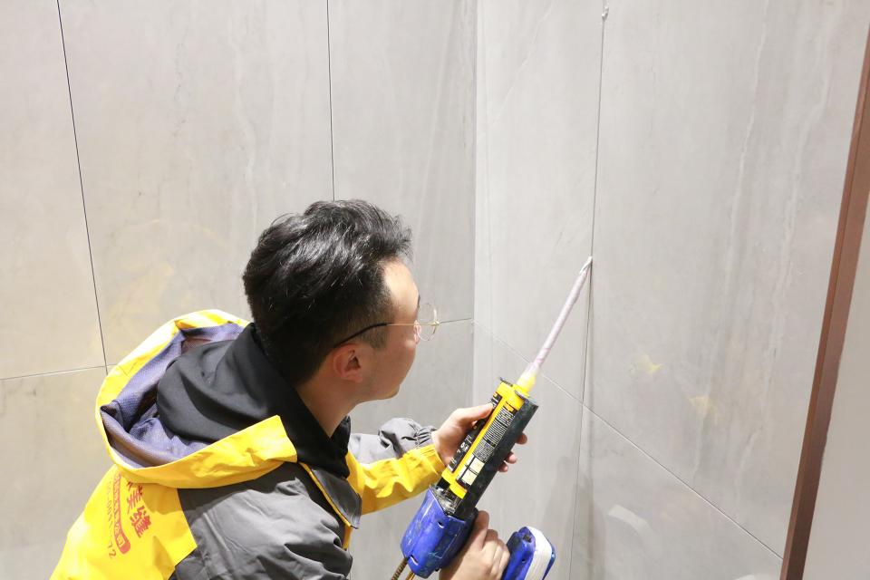 美缝多少钱一平（干货丨瓷砖美缝是什么）