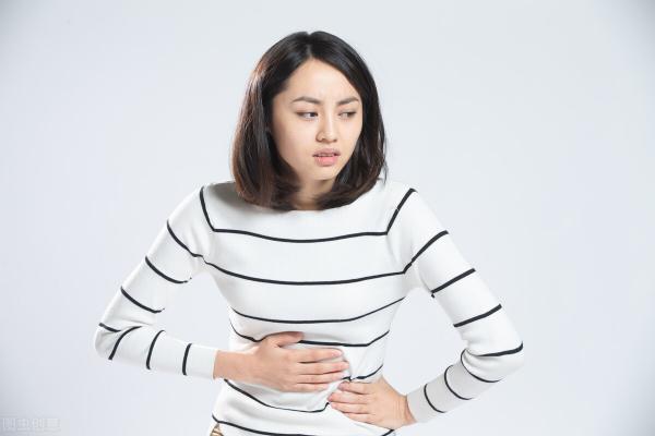 胆结石开刀要多少钱（体检发现胆结石）