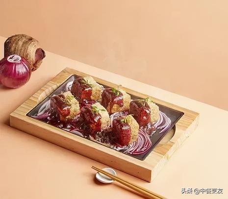 8頭鮑魚多少錢一個（酒樓創(chuàng)意菜）