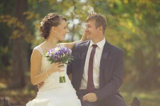 照一套婚纱照多少钱（一个拍五六千的婚纱照都嫌贵的男人）