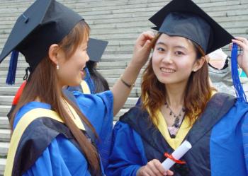 研究生学费多少钱（2022校研究生遇）