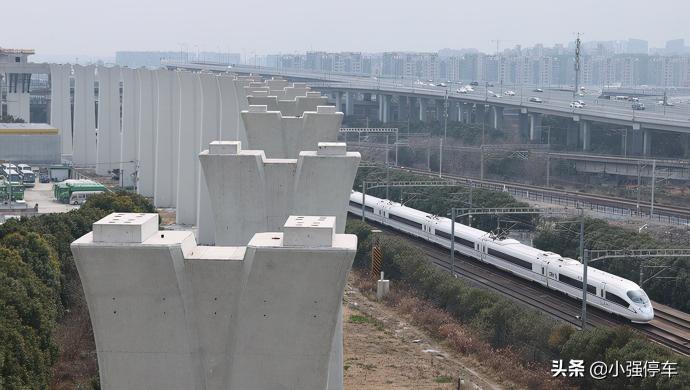 上海虹橋機場停車費多少錢一天（上海虹橋機場停車場一天多少錢）