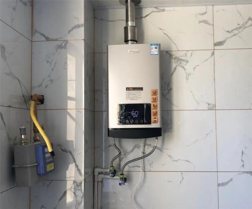 液化气热水器多少钱一台（建议没买燃气热水器的你）