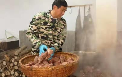 牛肉多少钱一包（南京低调大爷做百年五香牛肉）