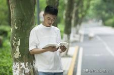在职研究生多少钱学费（2022年在职研究生的收费标准是怎样的）