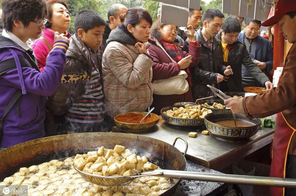 学熟食学费一般多少钱（卤味外卖不挣钱）