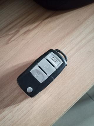 汽車遙控鑰匙電池多少錢（只花了一元錢）