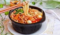 學酸辣粉酸辣粉多少錢（長沙曾食坊砂鍋粉培訓）
