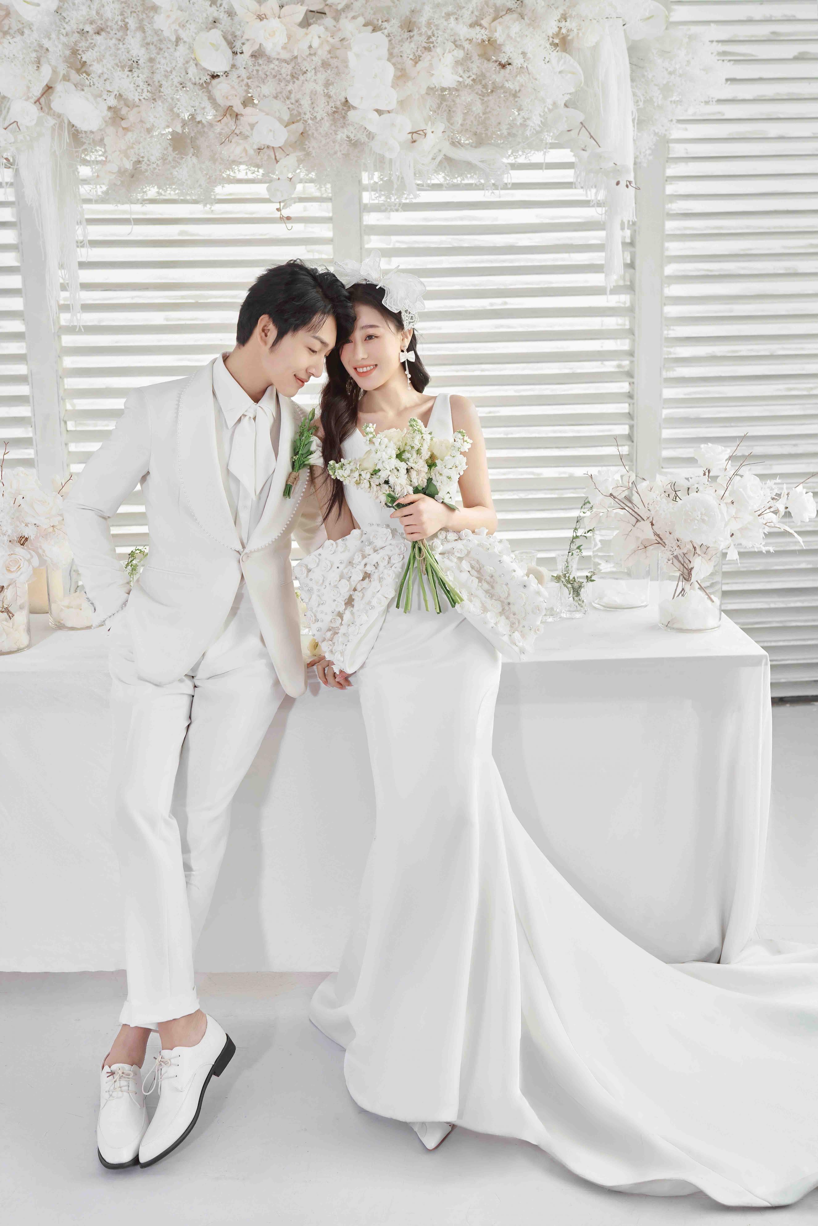 婚纱一般多少钱（郑州婚纱照一般多少钱）