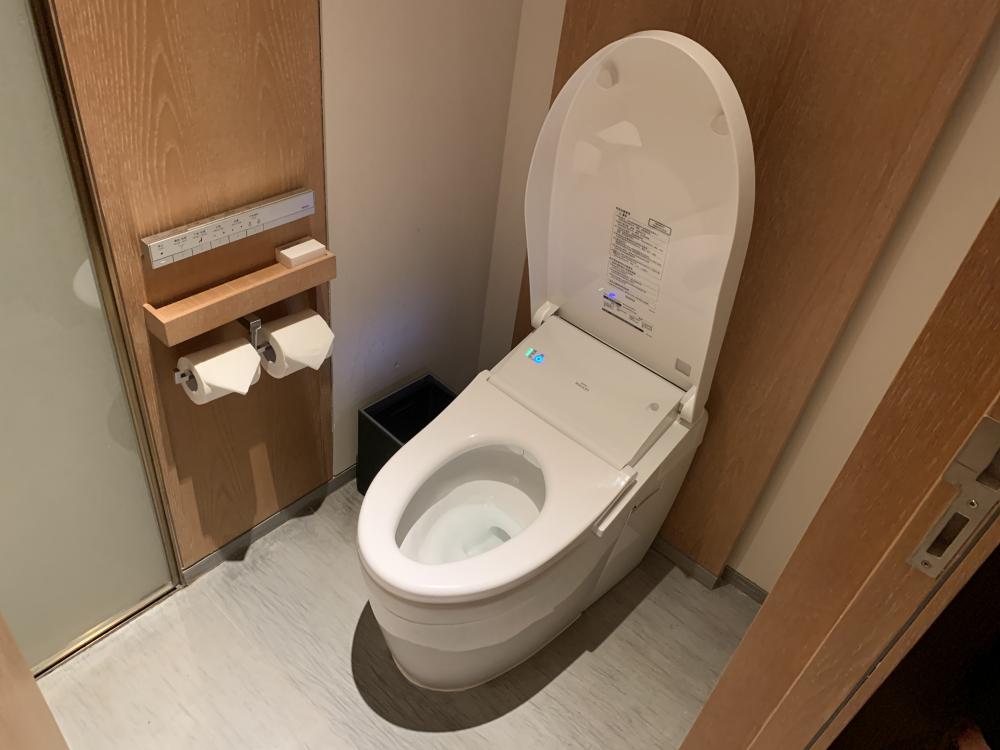 修马桶多少钱（马桶漏水怎么调）