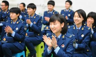 八年退伍能拿多少钱（为何老兵都说当兵最好两年）