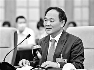 吉利收购沃尔沃多少钱（吉利李书福蛇吞象）