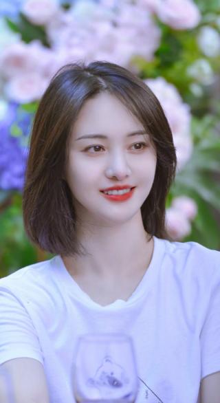 手机壳多少钱一个（郑爽闲鱼卖手机壳）