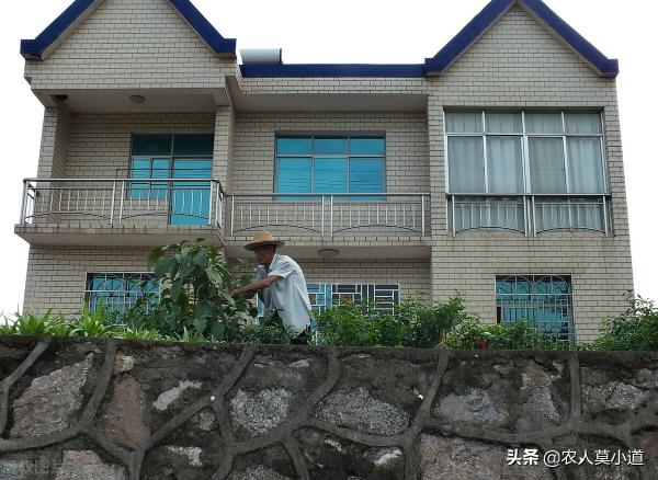 申请宅基地需要多少钱（在旧宅基地上盖房子）